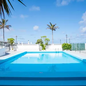 https://ocean-views.tenerifehoteles.net