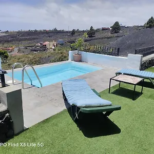 https://casa-manuel-los-llanos-de-aridane.in-canary-islands.com