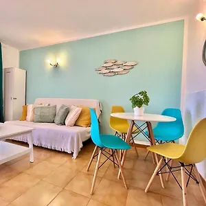 https://fuerte-torres-relax.in-canary-islands.com